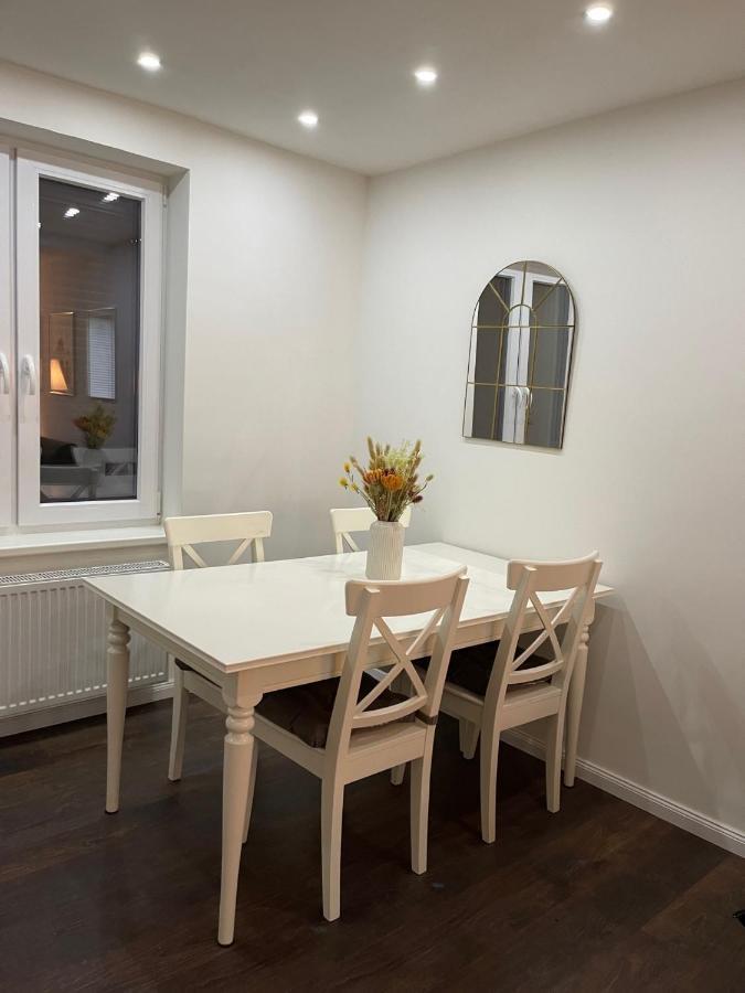Wohnen Im Reihenhaus Auf Zeit In Luebeck Villa Ngoại thất bức ảnh